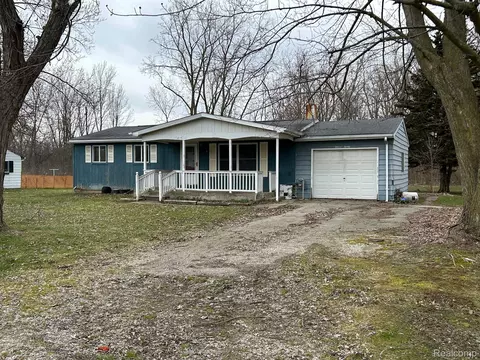 1120 Lorene Ave, Mount Morris, MI 48458