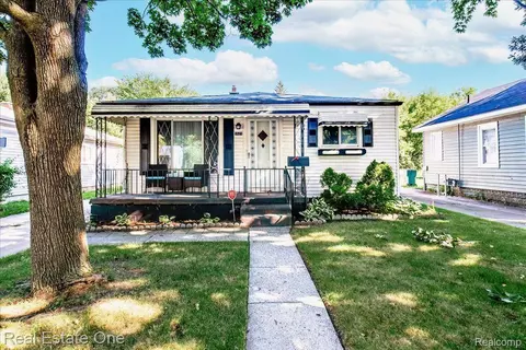 1621 Silman St, Ferndale, MI 48220