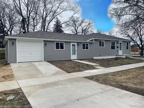 25550 Schoolcraft Rd, Redford, MI 48239