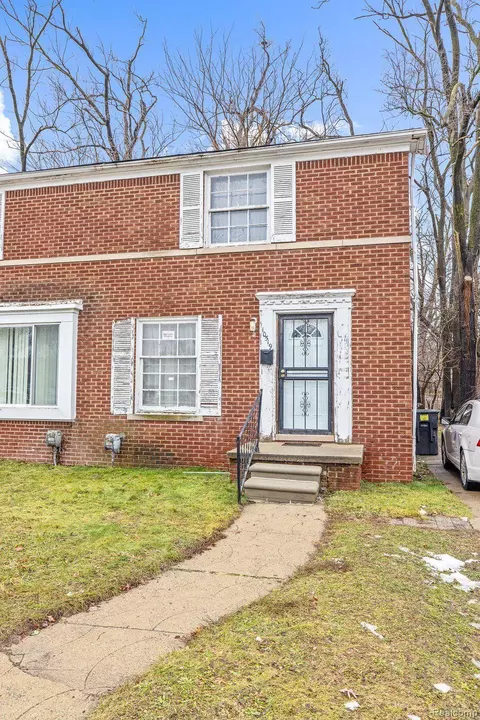 10519 Curtis St, Detroit, MI 48221