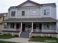 809 Court St, Port Huron, MI 48060