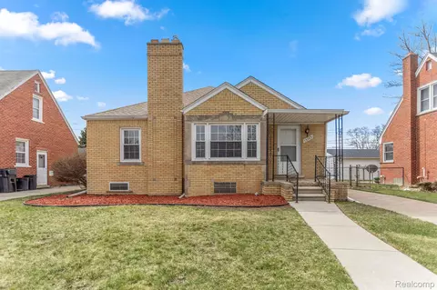 15105 Thomas Ave, Allen Park, MI 48101