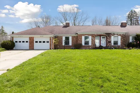 3080 Pinegate Dr, Mount Morris, MI 48433