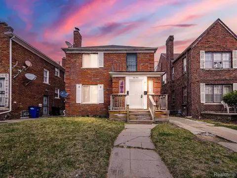 18706 Greenlawn St, Detroit, MI 48221