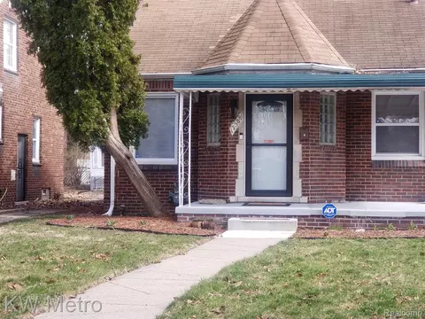 17588 Stansbury St, Detroit, MI 48235