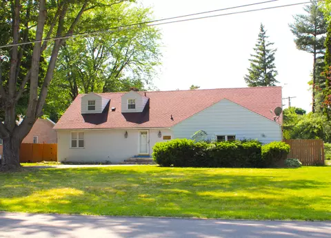 3224 Circle Dr, Flint, MI 48507