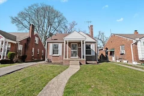 18637 Lindsay St, Detroit, MI 48235