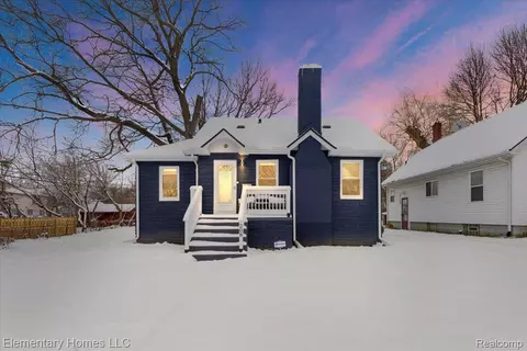 208 Dellwood Ave, Pontiac, MI 48341