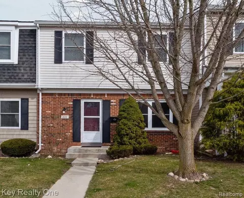 1122 Liberty Belle, Rochester Hills, MI 48307