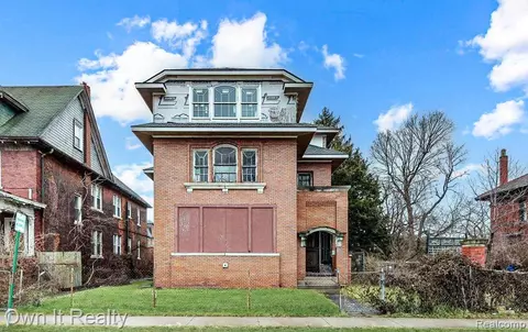 284 Erskine St, Detroit, MI 48201