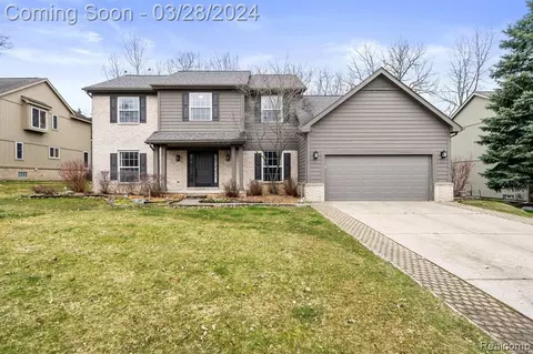 5591 Adderstone Dr, Clarkston, MI 48346