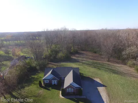 5000 Barr Rd, Canton, MI 48188