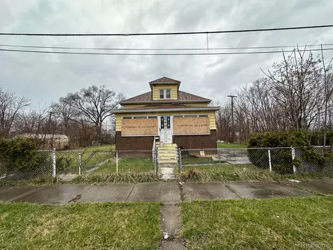 8075 Lambert St, Detroit, MI 48213