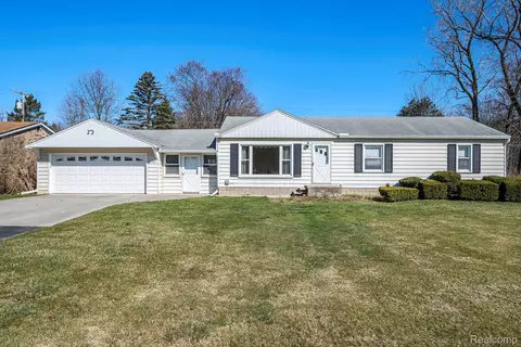 24387 24 Mile Rd, Macomb, MI 48042