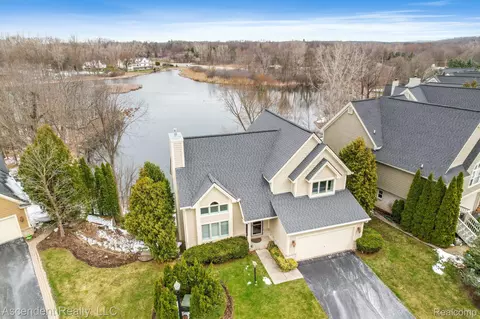 6516 Turtle Walk, Independence, MI 48346