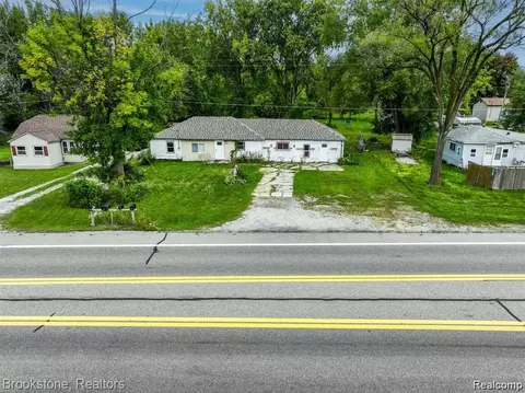 9034 Bay City Forestville Rd, Wisner, MI 48733