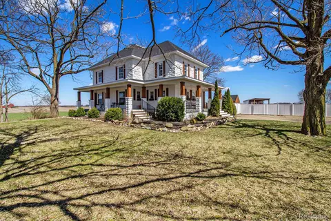 7890 Stow Rd, Conway, MI 48836