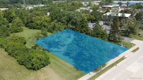 45800 Grand River Ave, Novi, MI 48374