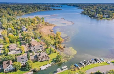 lot S Green Lakelangtoft, West Bloomfield, MI 48324