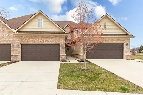 16695 Savor Ln, Clinton Township, MI 48035