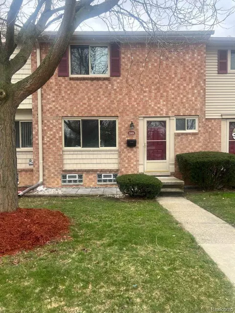 23839 Haig St, Taylor, MI 48180