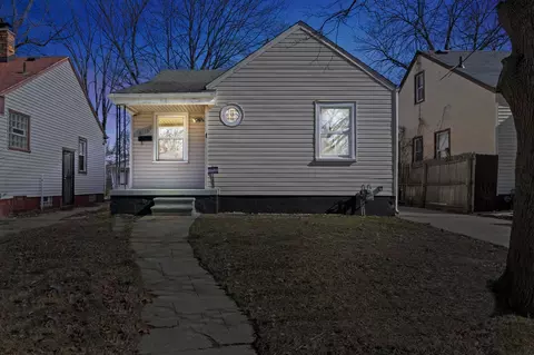 18274 Stout St, Detroit, MI 48219