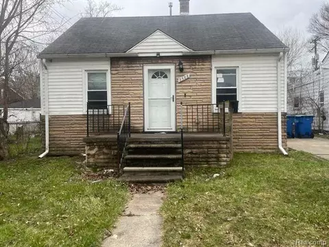 8508 Chalmers Ave, Warren, MI 48089