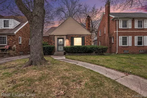 6009 Bishop St, Detroit, MI 48224