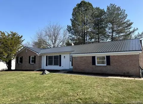 2454 E Cook Rd, Mundy, MI 48439