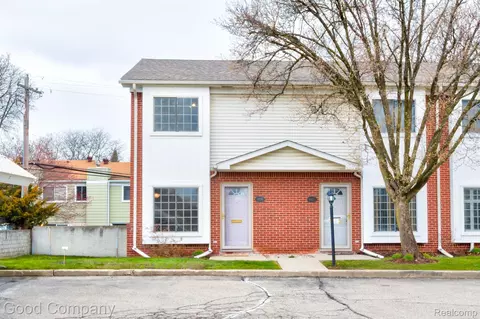 4931 Crooks Rd, Royal Oak, MI 48073