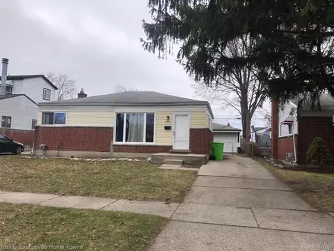 903 Bernie Ln, Madison Heights, MI 48071