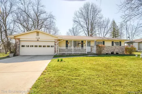7109 Aldredge Dr, Clayton, MI 48473