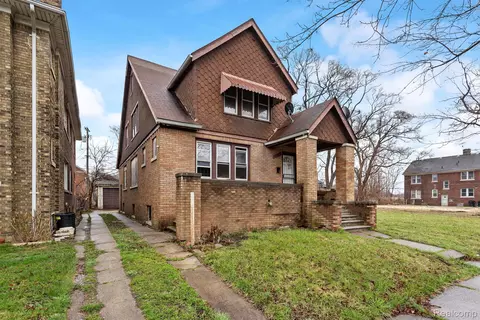 5444 Field St, Detroit, MI 48213