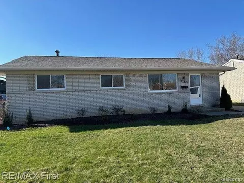38369 Maes St, Westland, MI 48186