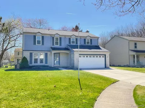 43165 Hadley, Canton, MI 48188