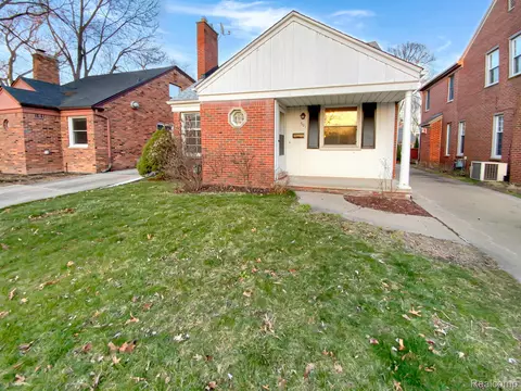 501 Elmwood St, Dearborn, MI 48124