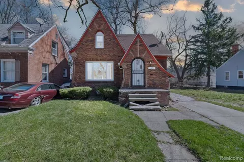 15850 Patton St, Detroit, MI 48223