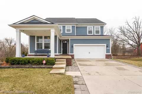 50537 Eisenhower Dr, Canton, MI 48188