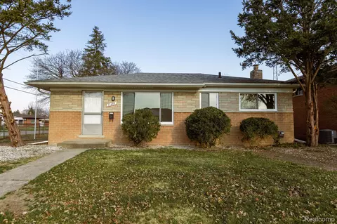 27480 Shackett Ave, Warren, MI 48093