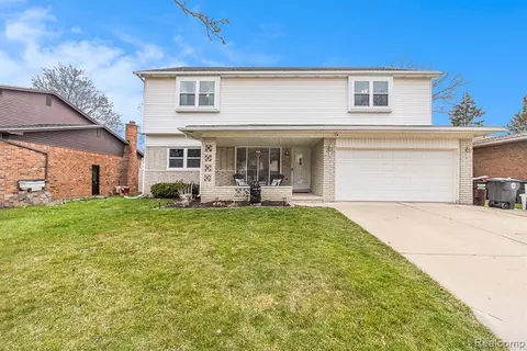 20188 Wellesley St, Riverview, MI 48193