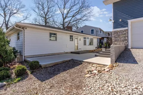 7443 Hollyhock Ln, Woodstock, MI 49253