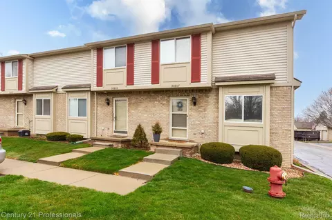 30803 Plum Lane Dr 20 D Dr #20, Madison Heights, MI 48071