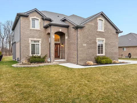 53311 Joann Marie Dr, Chesterfield, MI 48047
