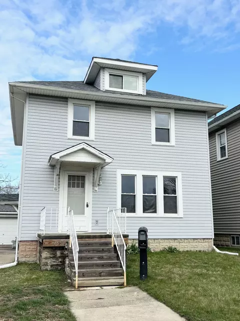 461 Maple Blvd, Monroe, MI 48162