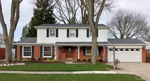 14922 Robinwood Dr, Plymouth, MI 48170
