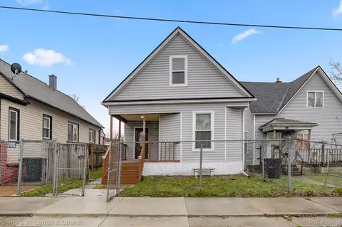 6225 Horatio St, Detroit, MI 48210