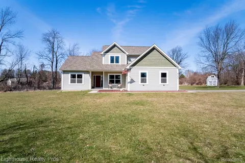 5127 Clyde Rd, Oceola, MI 48855 photo 1