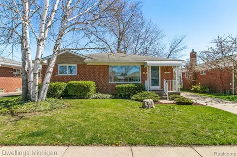 7624 Gary Ave, Westland, MI 48185