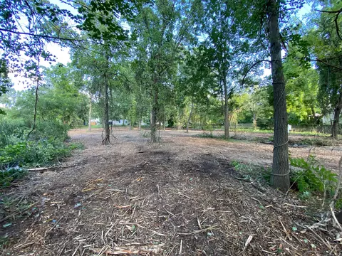 00 Deerfield Dr, White Lake, MI 48383