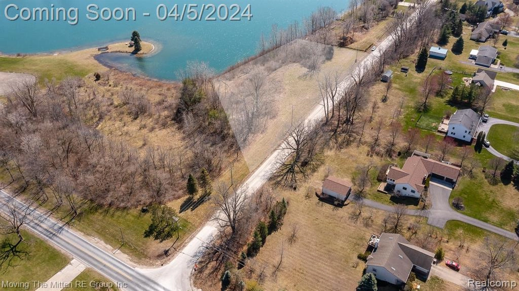 9075 Crane Rd